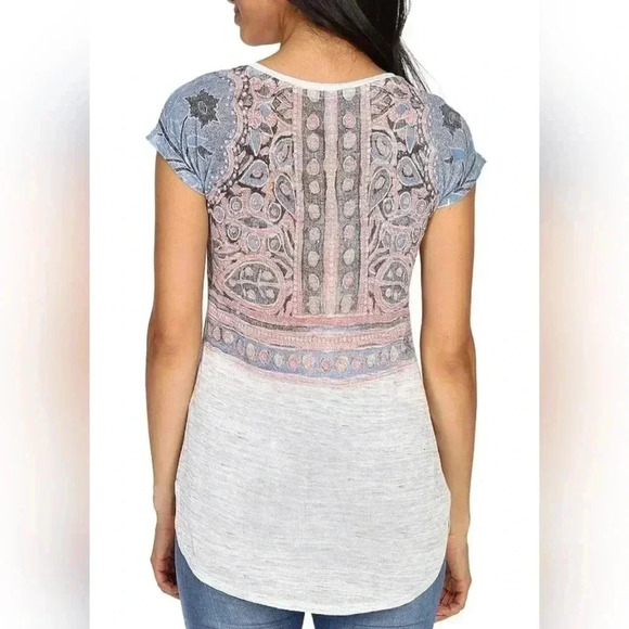 Lucky Brand Womens light gray Indian Mural T-shirt women's size Small - Picture 3 of 13